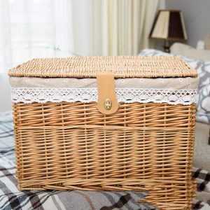 With The Cover Of Wicker Woven Storage Box